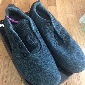 NEVER WORN Dark Green All Birds